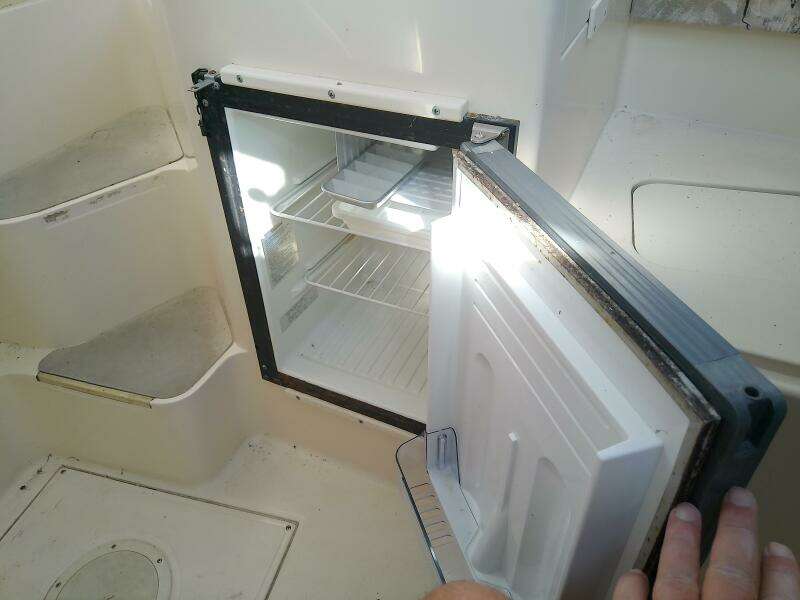 Re Powered 27ft Grady White Yacht For Sale