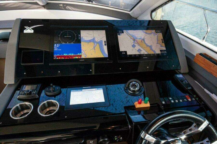 2019 Cruisers Yachts 60 Cantius- AFTER FIVE