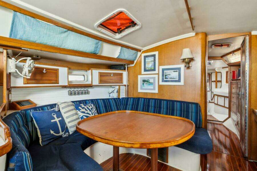 NO WORRIES 42ft Catalina Yacht For Sale