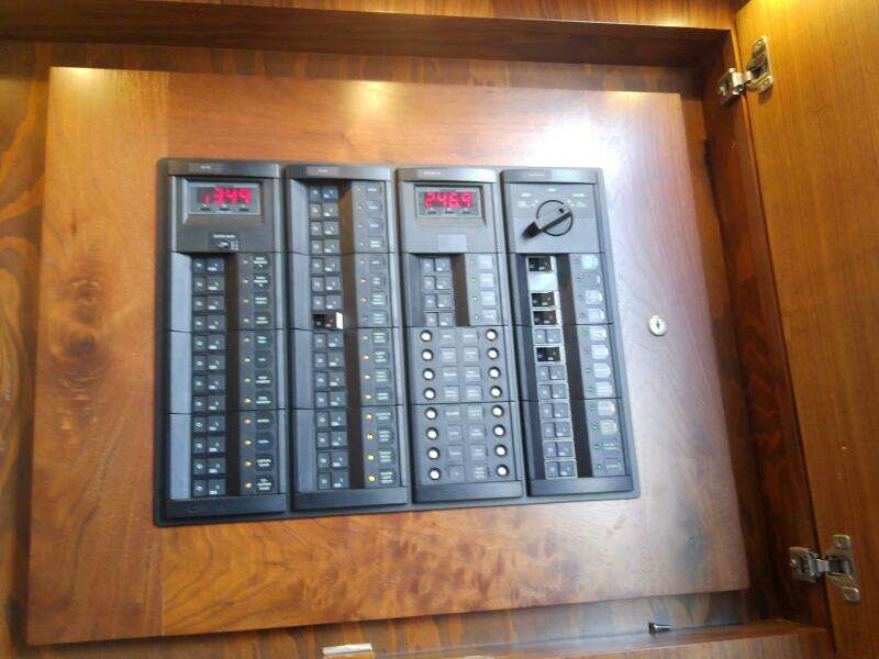 39ft Floe Craft Yacht For Sale