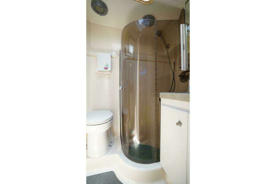 43ft Tiara Yachts Yacht For Sale