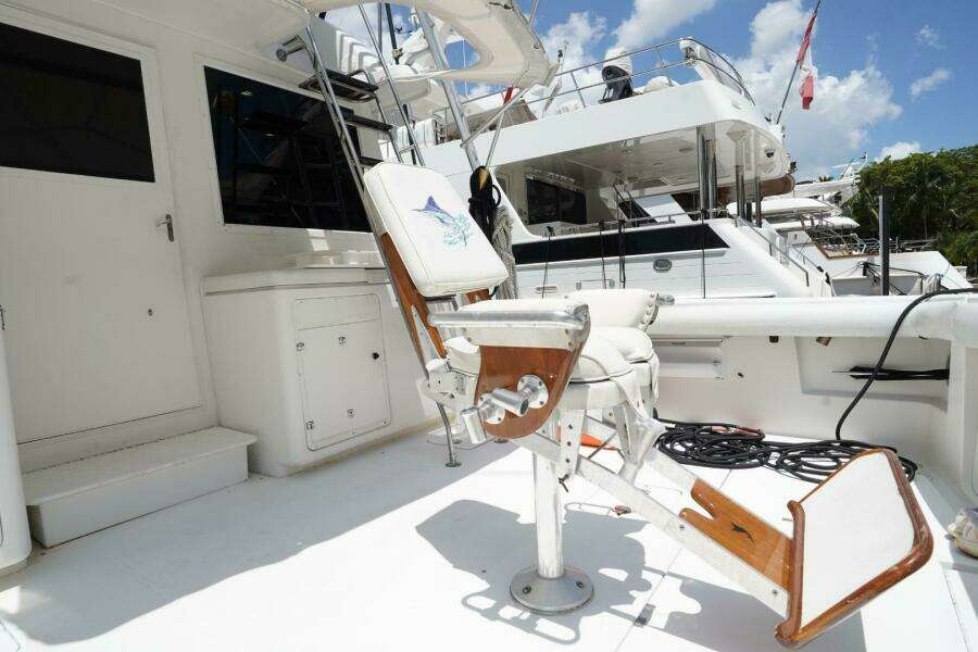 43ft Tiara Yachts Yacht For Sale