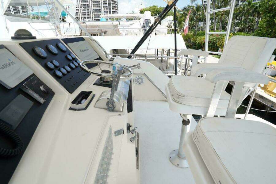 43ft Tiara Yachts Yacht For Sale