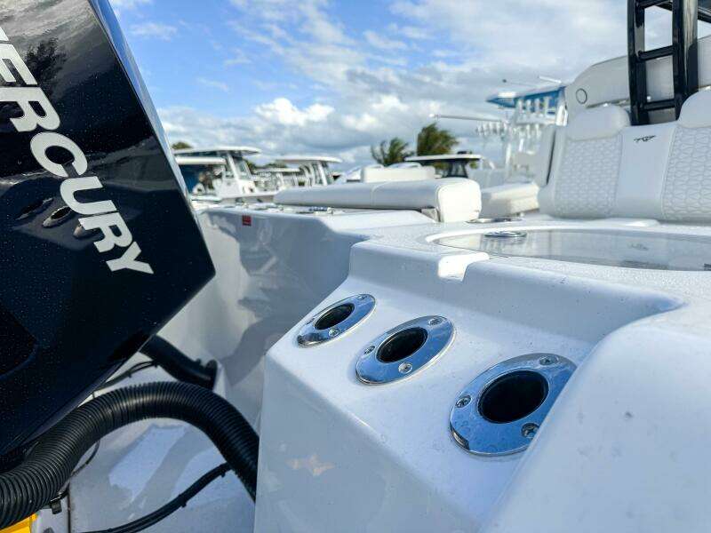 30ft Tidewater Yacht For Sale