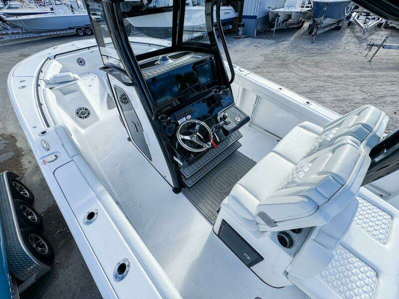 30ft Tidewater Yacht For Sale