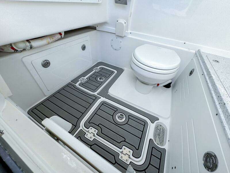 30ft Tidewater Yacht For Sale