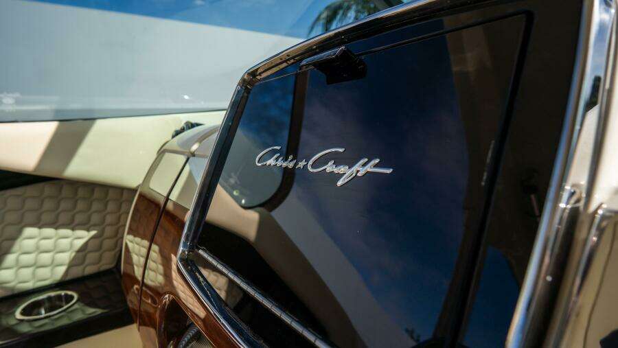 31ft Chris Craft Yacht For Sale