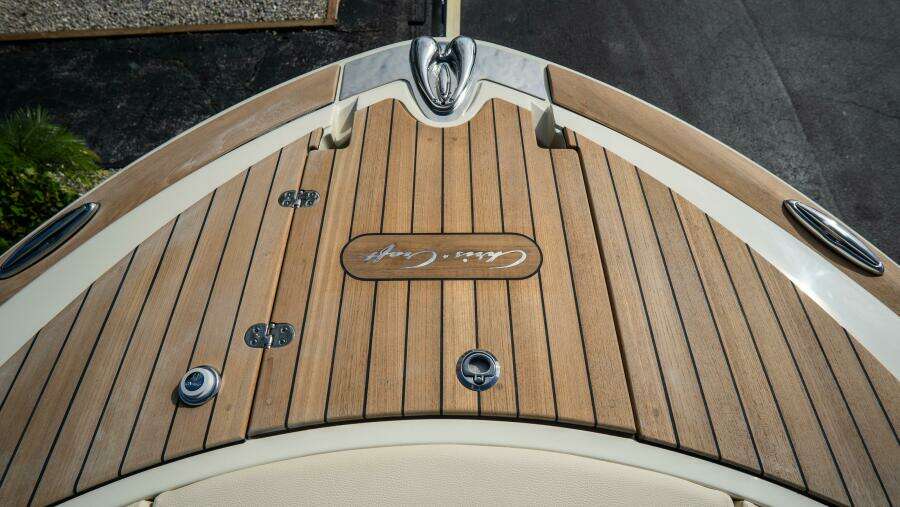 31ft Chris Craft Yacht For Sale