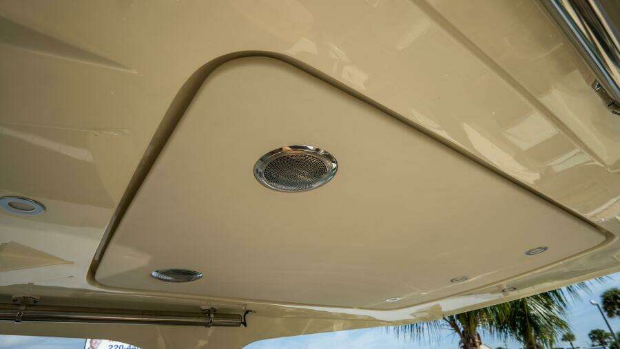 31ft Chris Craft Yacht For Sale