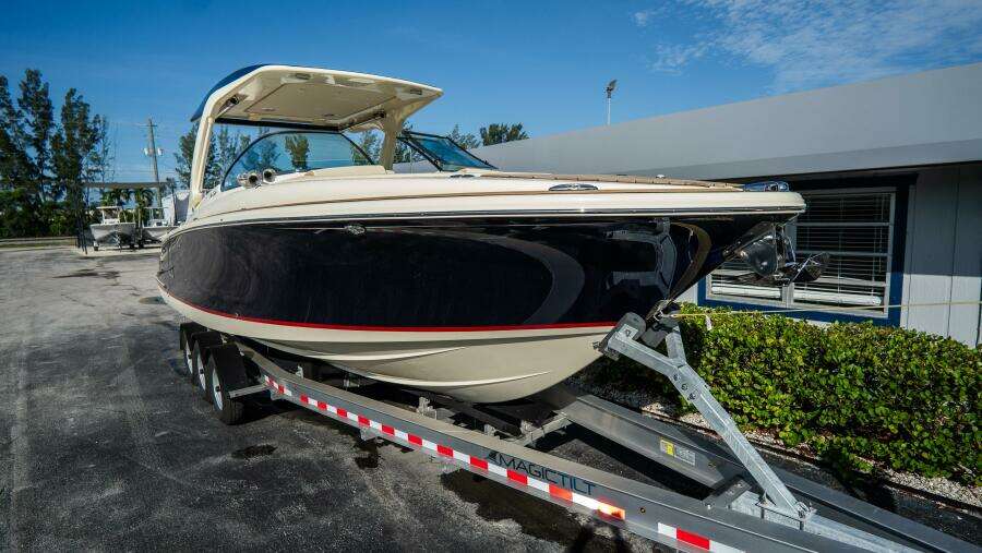 31ft Chris Craft Yacht For Sale