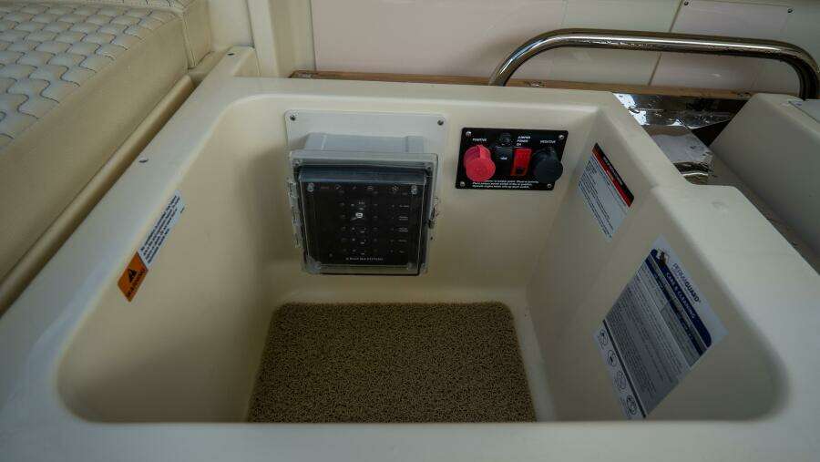 31ft Chris Craft Yacht For Sale