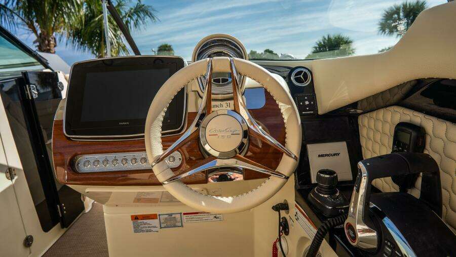 31ft Chris Craft Yacht For Sale