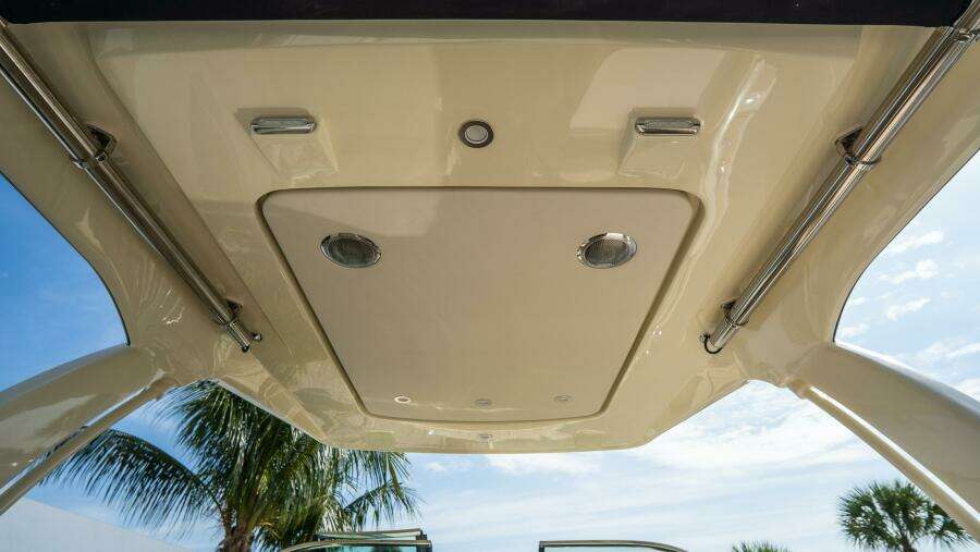 31ft Chris Craft Yacht For Sale