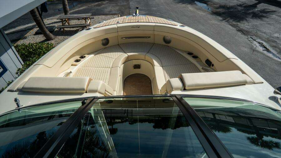 31ft Chris Craft Yacht For Sale