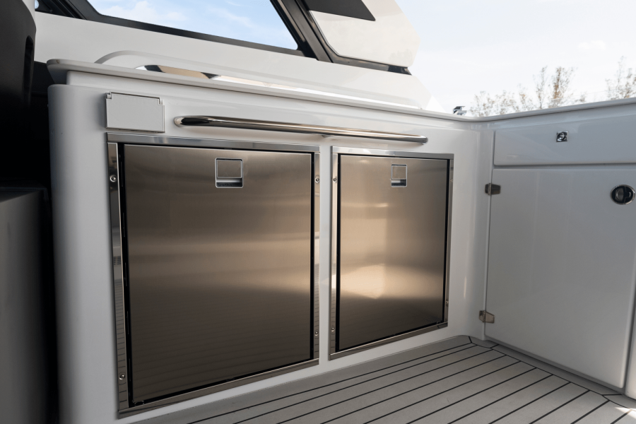 50ft Cruisers Yachts Yacht For Sale