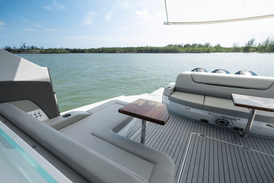 50ft Cruisers Yachts Yacht For Sale