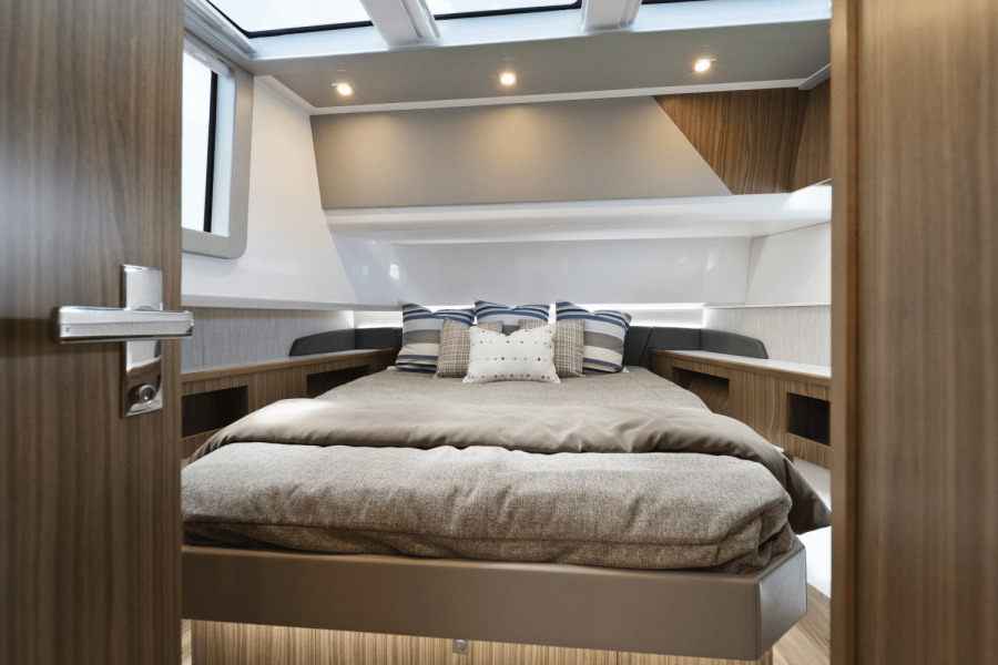 50ft Cruisers Yachts Yacht For Sale