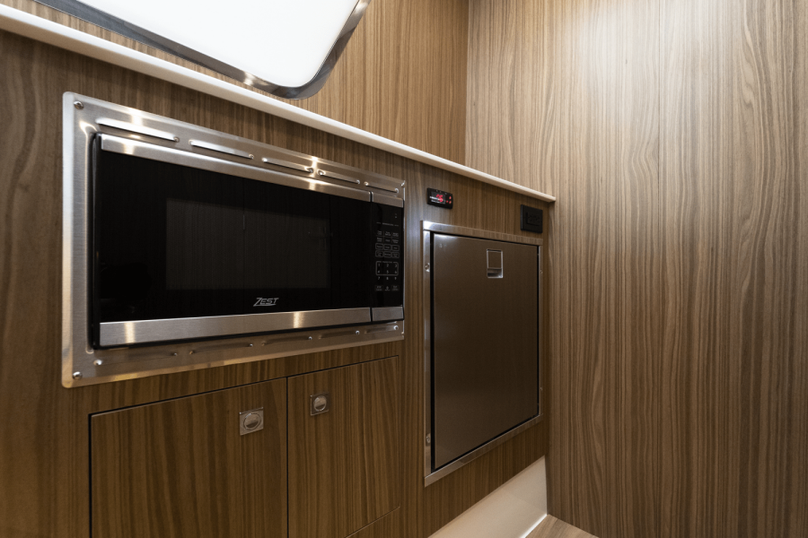 50ft Cruisers Yachts Yacht For Sale