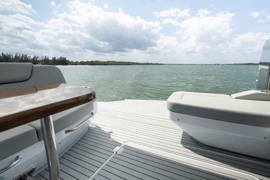 50ft Cruisers Yachts Yacht For Sale