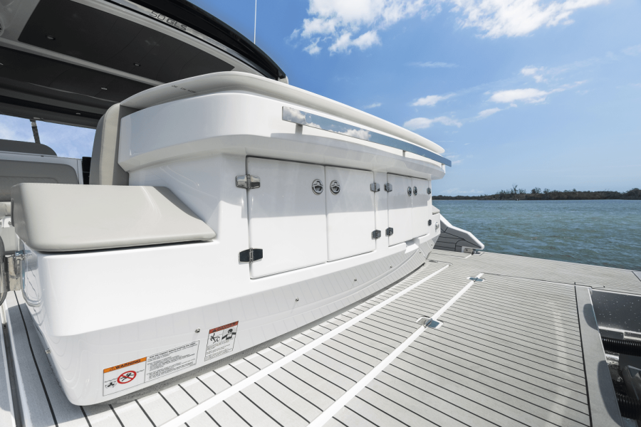 50ft Cruisers Yachts Yacht For Sale