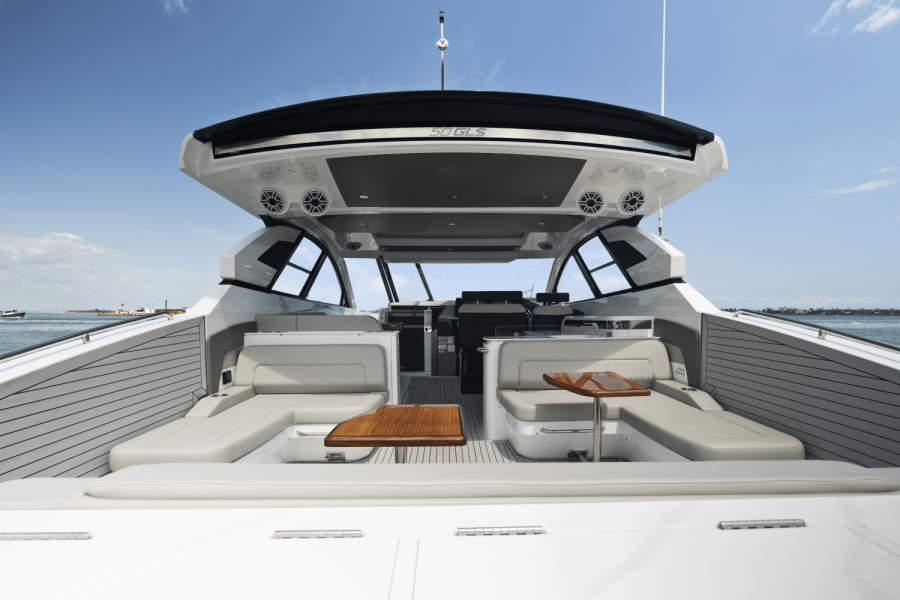 50ft Cruisers Yachts Yacht For Sale