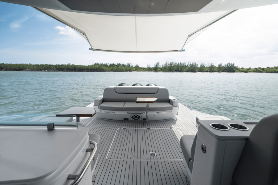 50ft Cruisers Yachts Yacht For Sale