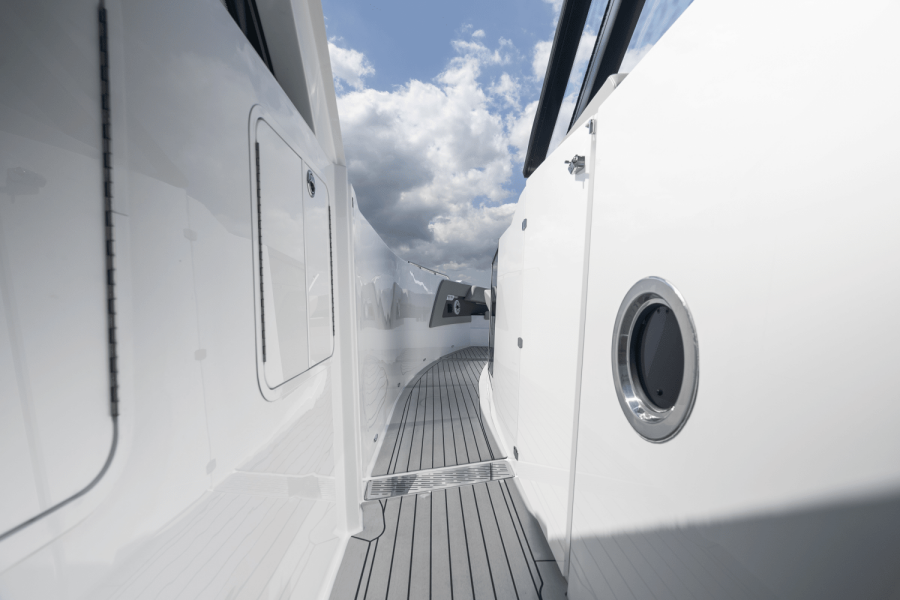 50ft Cruisers Yachts Yacht For Sale