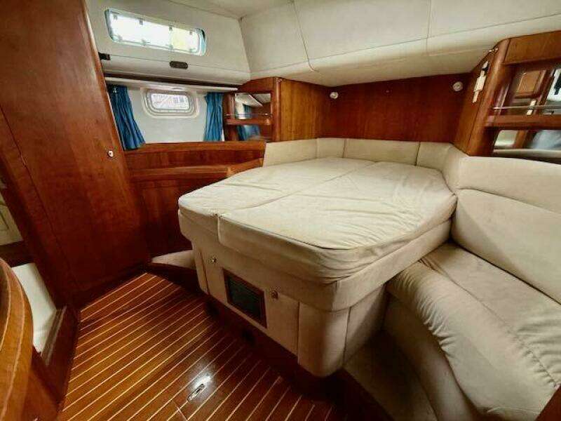 MAVI 49ft Oyster Yacht For Sale