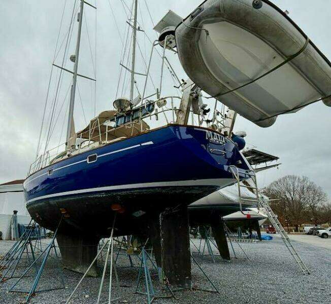 MAVI 49ft Oyster Yacht For Sale