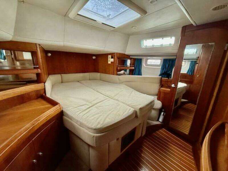 MAVI 49ft Oyster Yacht For Sale
