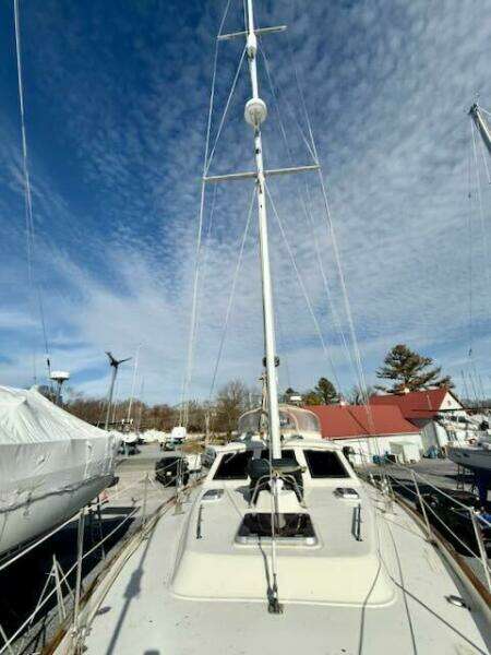 MAVI 49ft Oyster Yacht For Sale