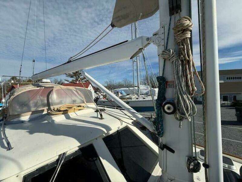 MAVI 49ft Oyster Yacht For Sale