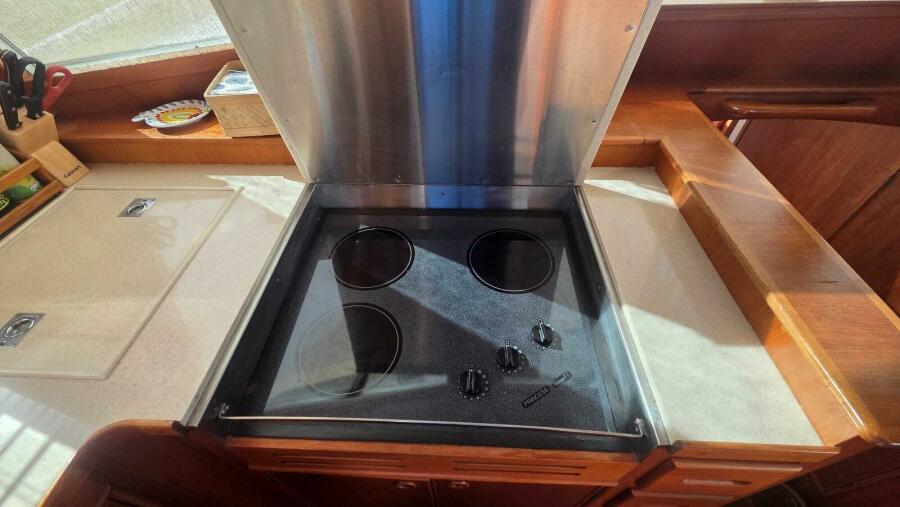 49' 1997 Grand Banks 49 Classic