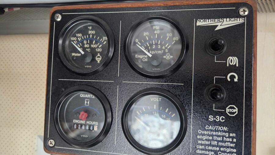 49' 1997 Grand Banks 49 Classic