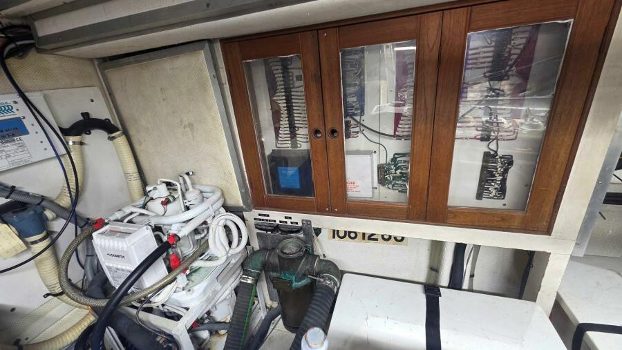 49' 1997 Grand Banks 49 Classic