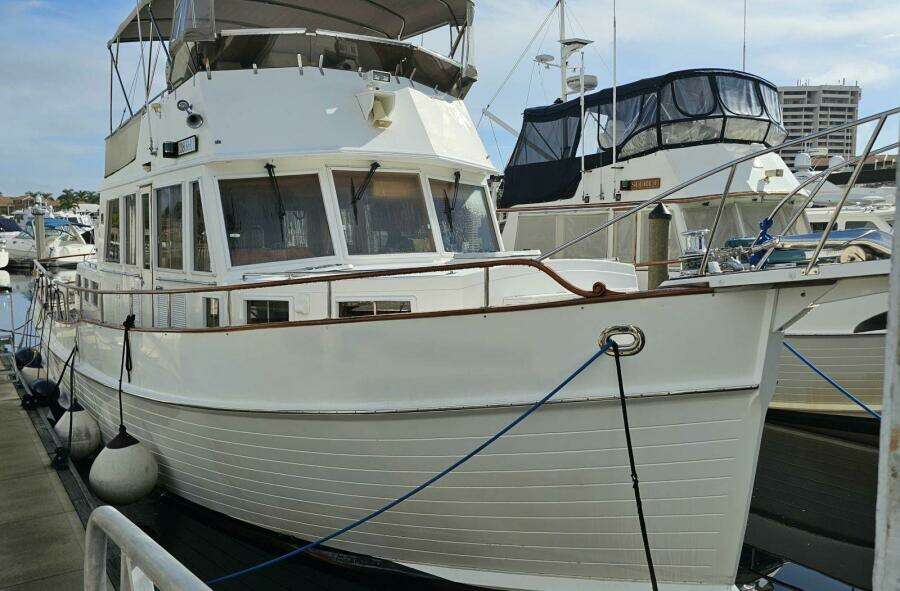 Cinsubar II 49ft Grand Banks Yacht For Sale