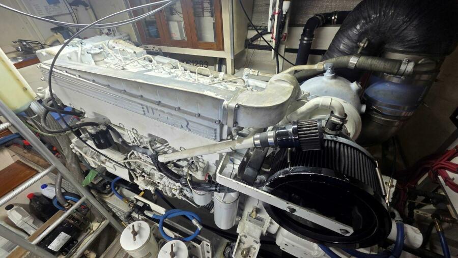 49' 1997 Grand Banks 49 Classic