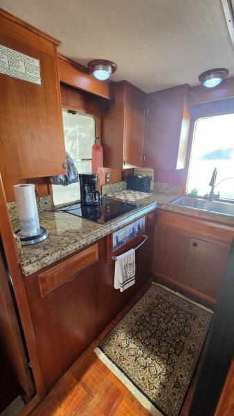 48' 1987 DeFever 48 Tri Cabin