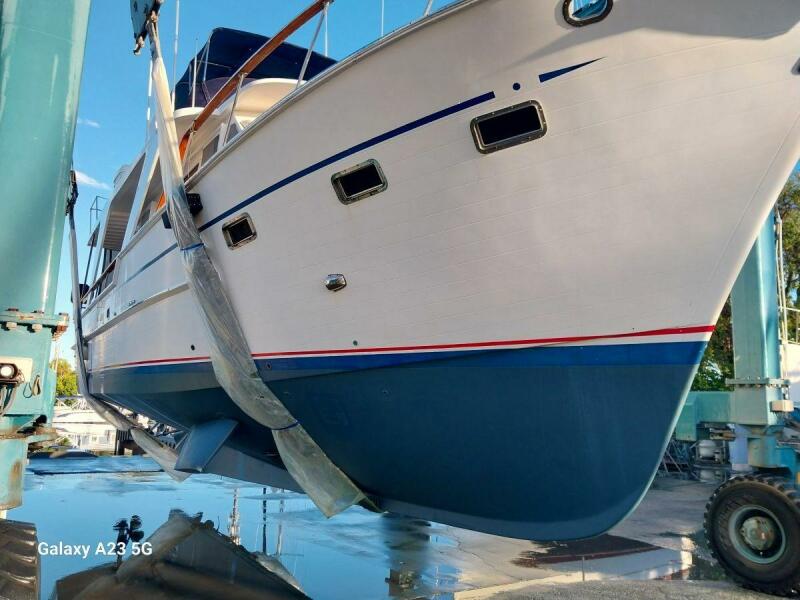 48' 1987 DeFever 48 Tri Cabin