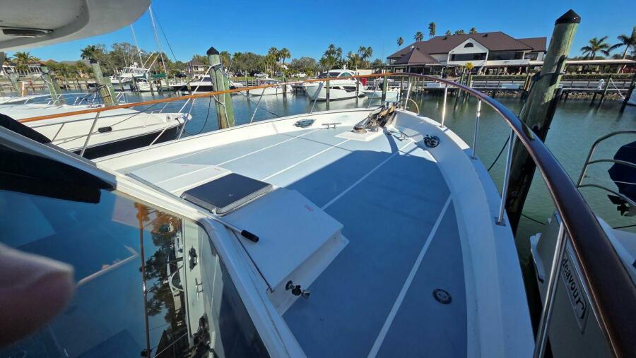 48' 1987 DeFever 48 Tri Cabin