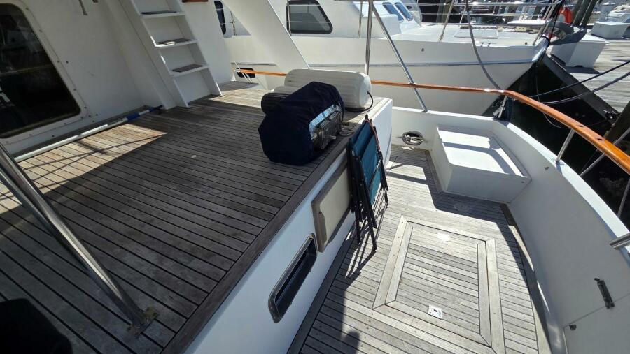 48' 1987 DeFever 48 Tri Cabin