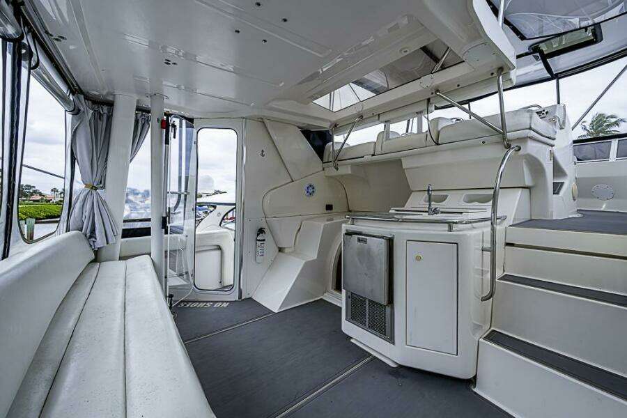 FAINTASEA 44ft Silverton Yacht For Sale