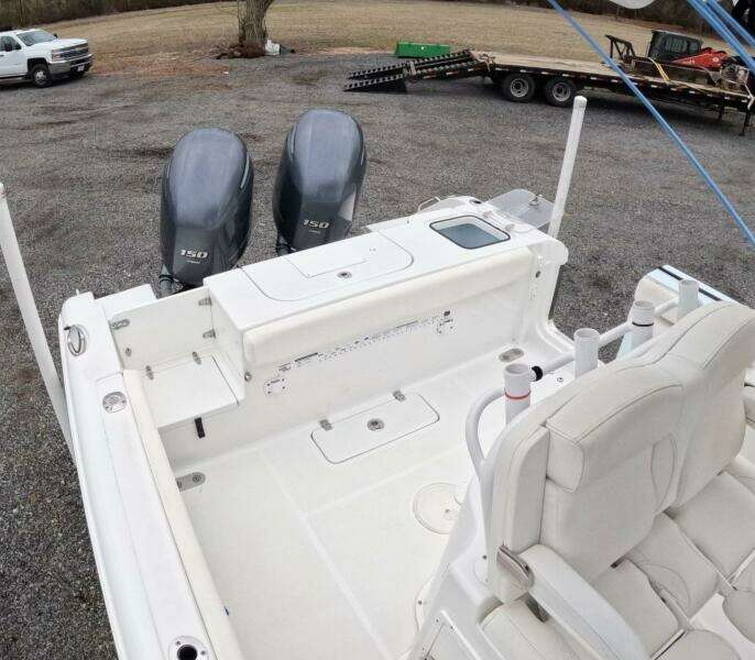 25ft Sea Hunt Yacht For Sale
