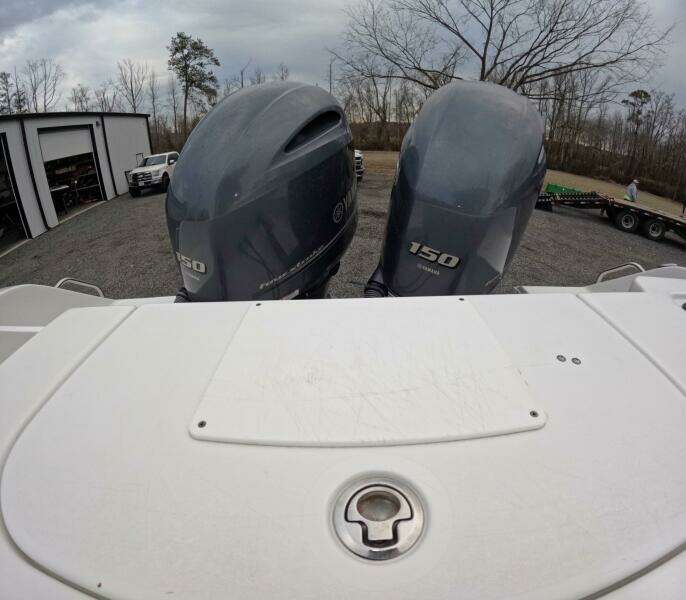 25ft Sea Hunt Yacht For Sale