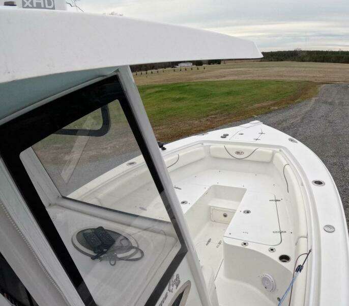 25ft Sea Hunt Yacht For Sale