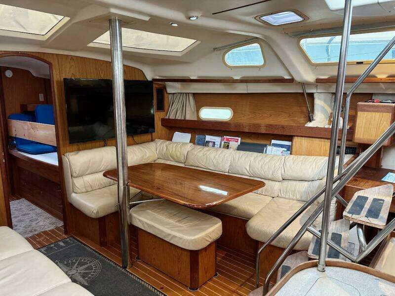45ft Hunter Yacht For Sale
