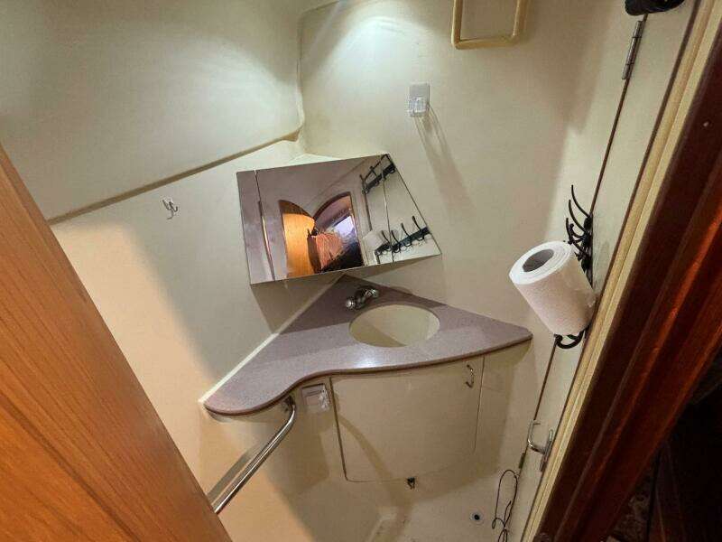 45ft Hunter Yacht For Sale