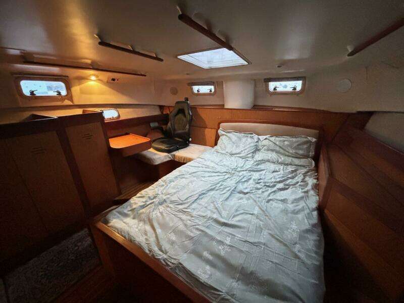 45ft Hunter Yacht For Sale