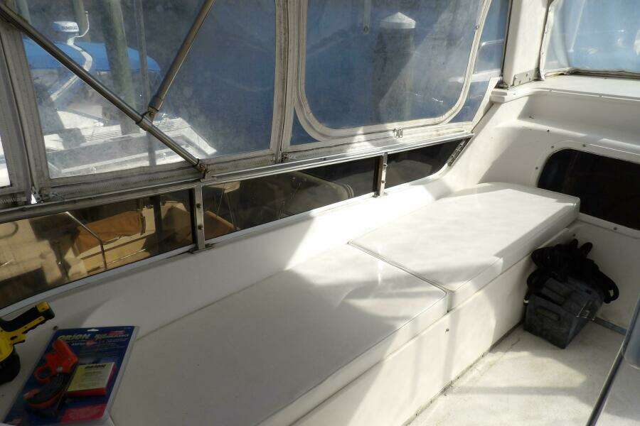 41ft Aquarius Yacht For Sale