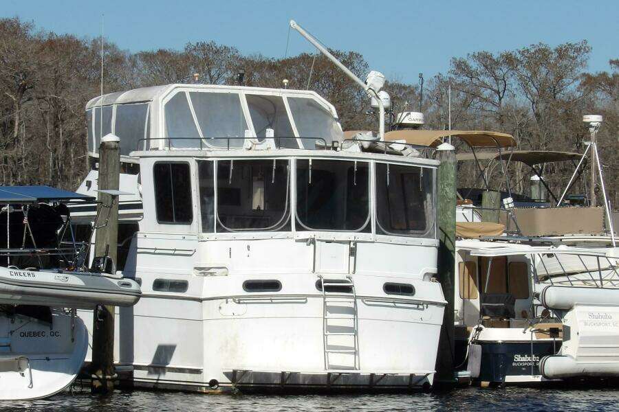 41ft Aquarius Yacht For Sale